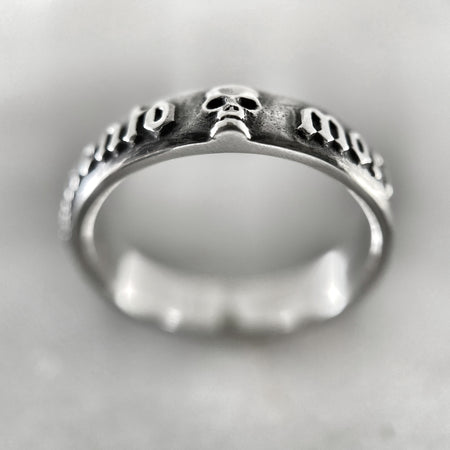 mori ring, skull ring, jewel thief brighton