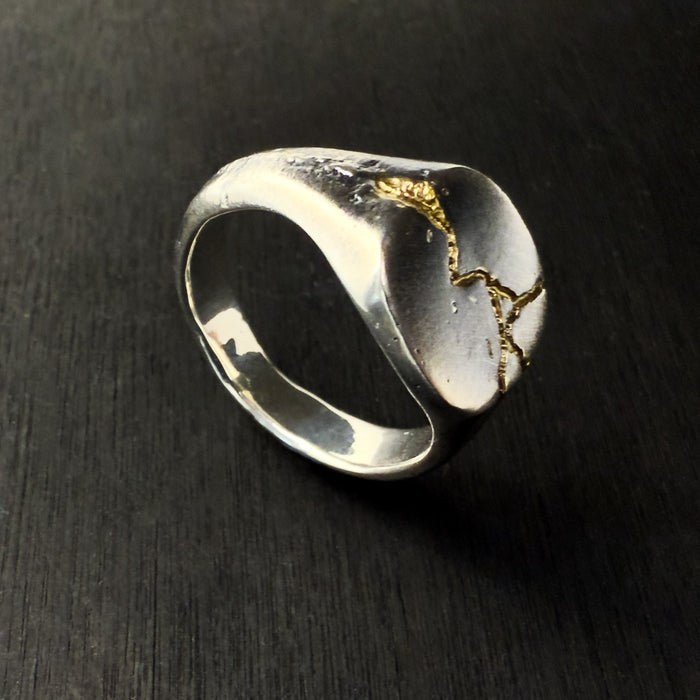Kintsugi Signet Ring