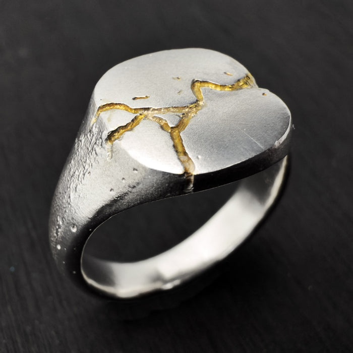 Kintsugi Signet Ring