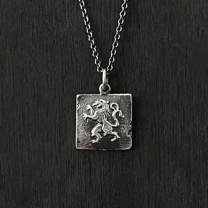 England Lion Symbol Pendant