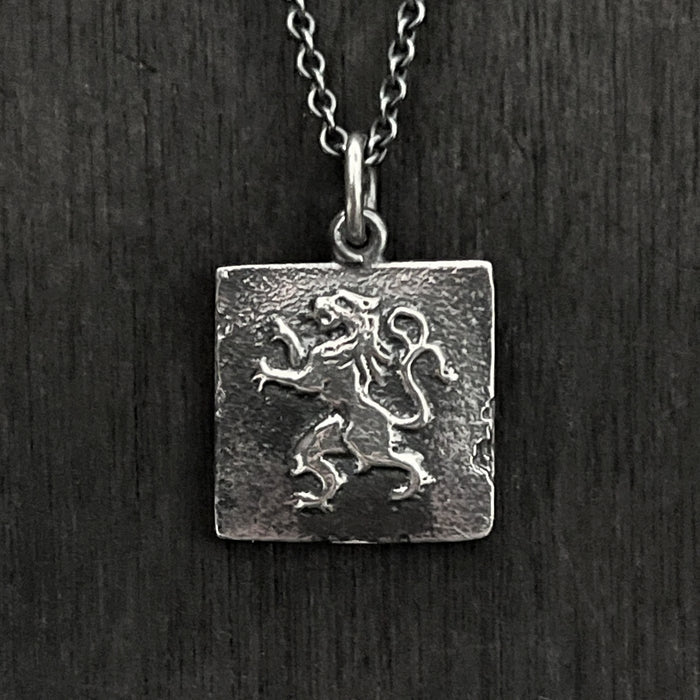 England Lion Symbol Pendant