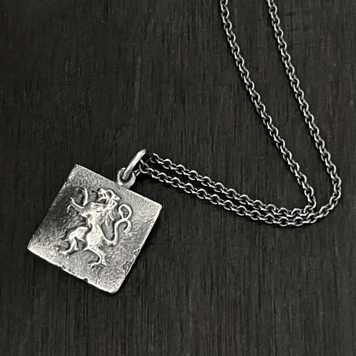 England Lion Symbol Pendant