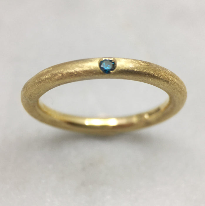 9ct Gold Blue Diamond Ring