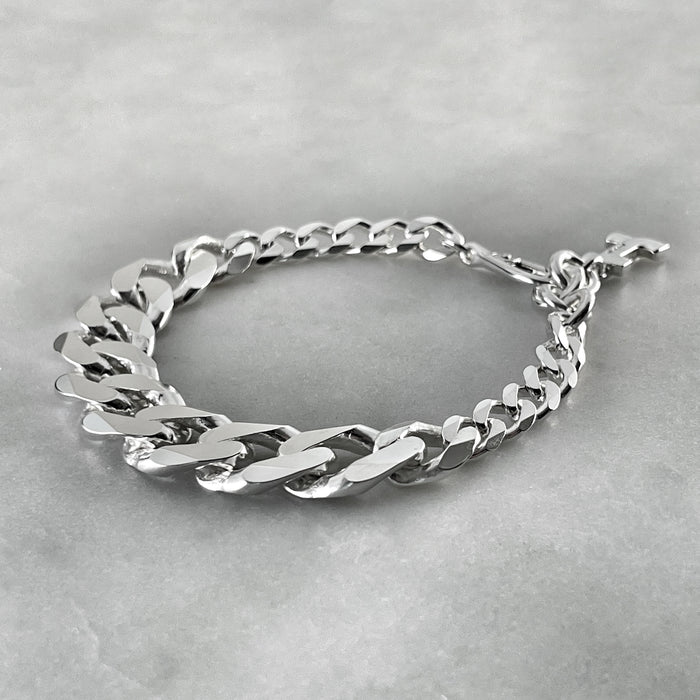 Graduated Chain Bracelet