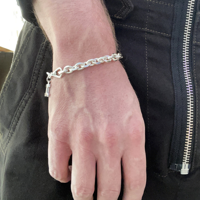 Jewel Thief Logo Silver Edge Chain Bracelet