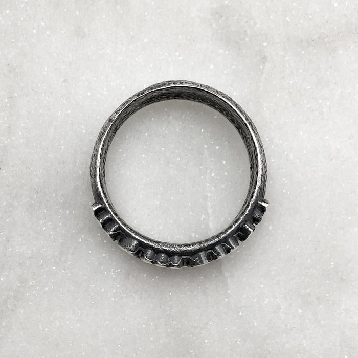 Medium Memento Mori Silver Ring
