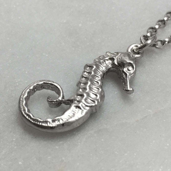 Seahorse Pendant Necklace Silver